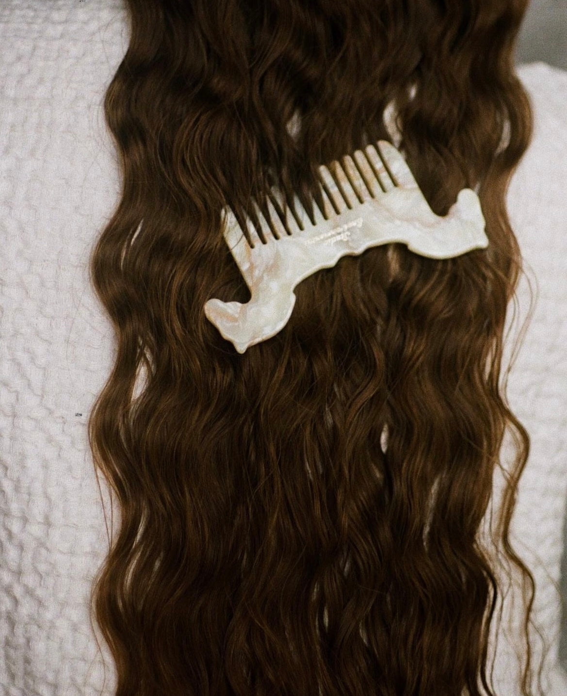 pagan hair comb - boulonnais