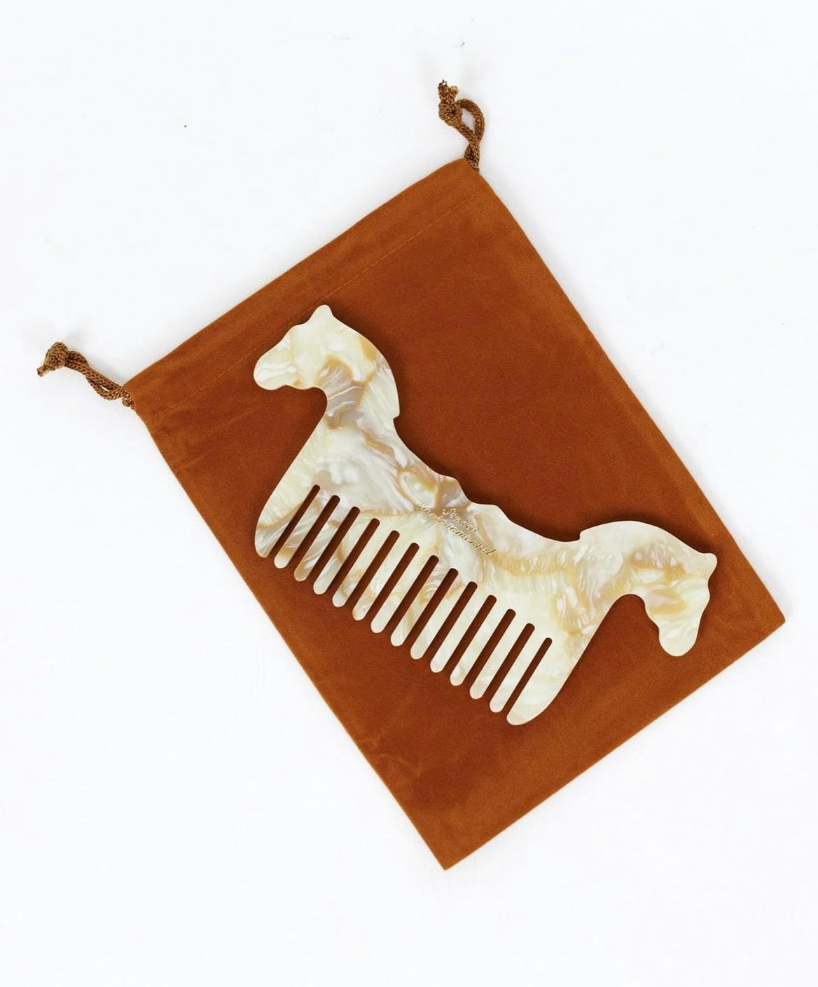 pagan hair comb - boulonnais